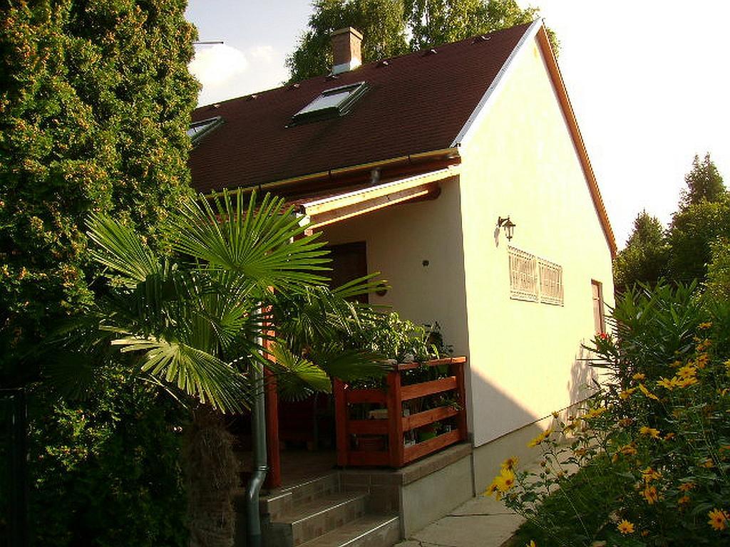 Almos Apartman Siofok Exterior photo